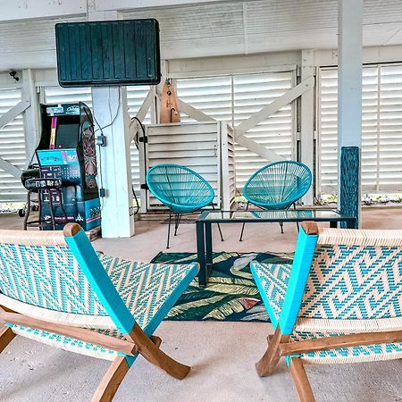 Eye-Catching Property W/ Picturesque Coastal Views Gulf Shores Exteriör bild